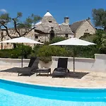 Trullo Nurillo 펜션 알베르벨로