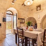 Trullo Nurillo 펜션