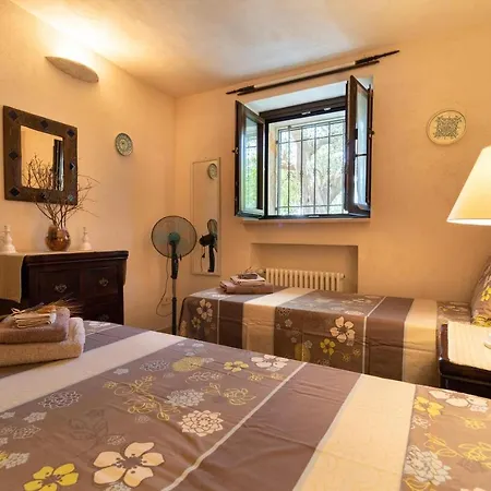 Holiday home Trullo Nurillo *